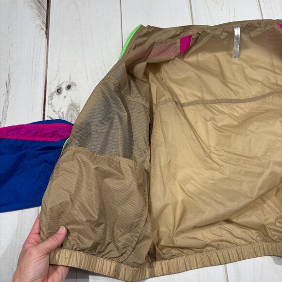 Fabletics Large Women Cropped Windbreaker Lightweight Jacket Neon 80s Colorblock - Picture 10 of 13